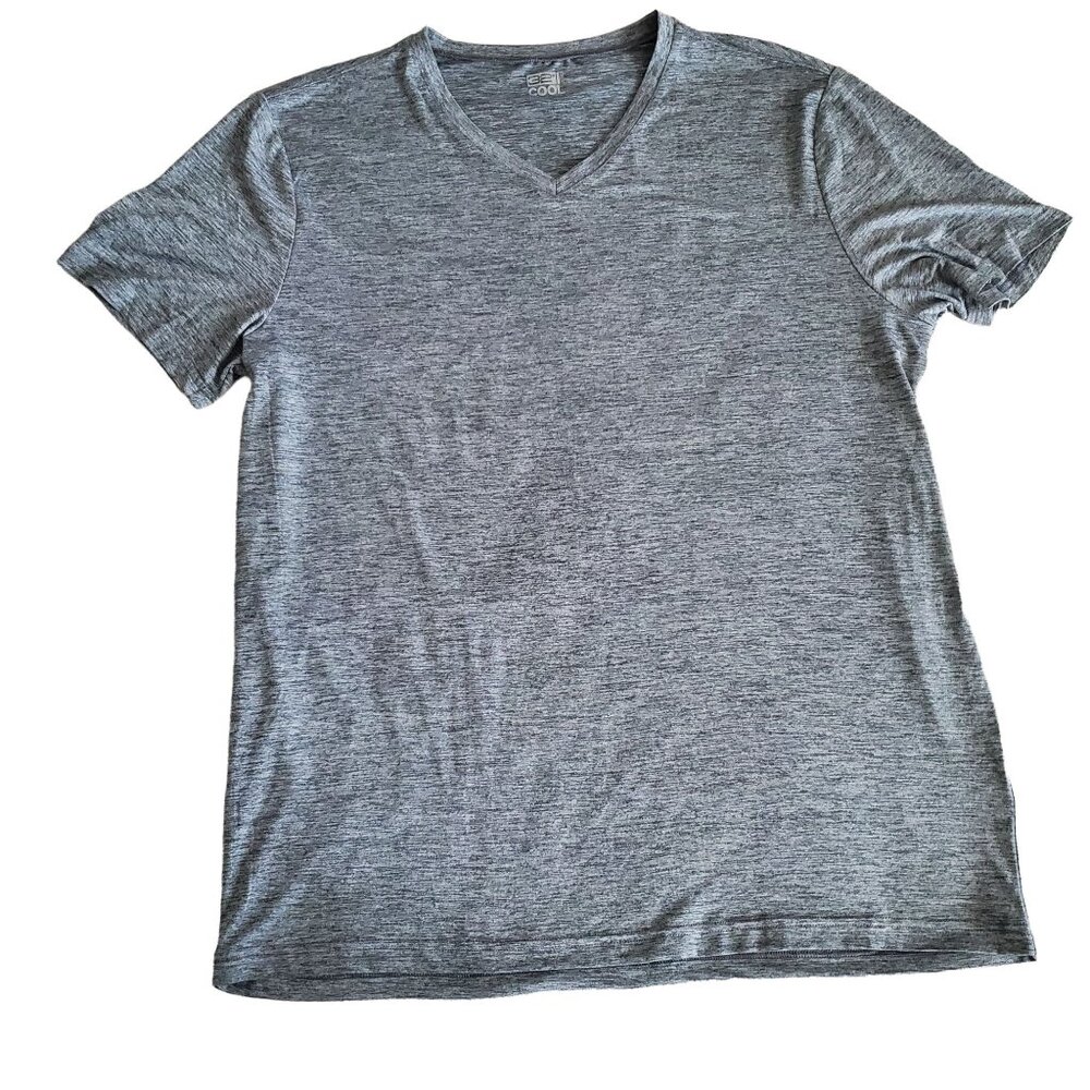 32 Degrees Cool mens shirt V‎ neck size XL gray color short sleeve Stretchy